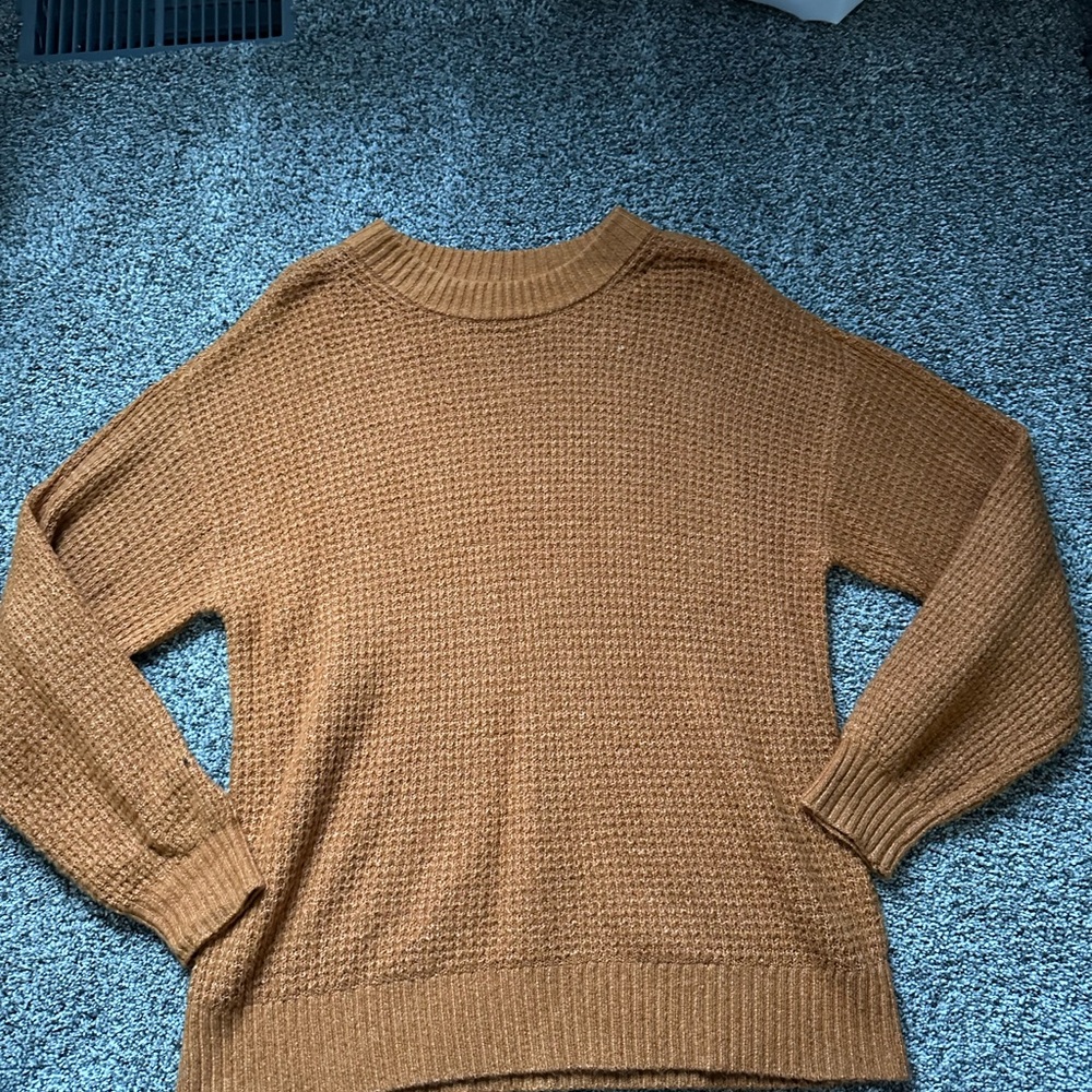 American Eagle Outfitters Tan Crew Neck Sweater Textured Knit